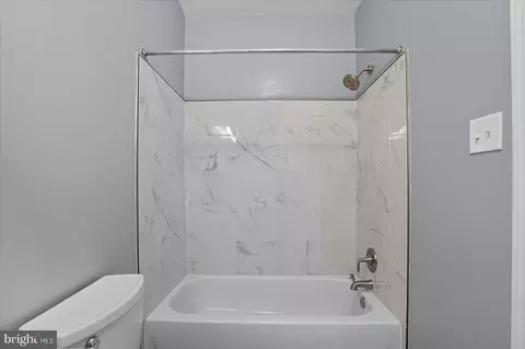532 Laurens St, Baltimore, MD 21217 photo 14