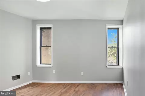 532 Laurens St, Baltimore, MD 21217 photo 10