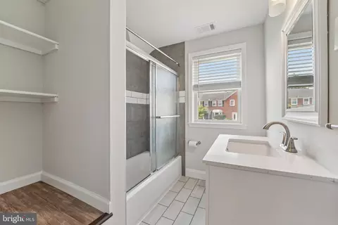 Bath - 1900 Crestview Rd, Baltimore, MD 21239 photo 1 of 3