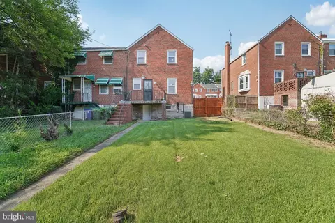 Exterior - 1900 Crestview Rd, Baltimore, MD 21239 photo 7 of 8