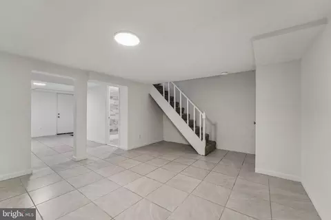 Entry Way - 1900 Crestview Rd, Baltimore, MD 21239 photo 4 of 4