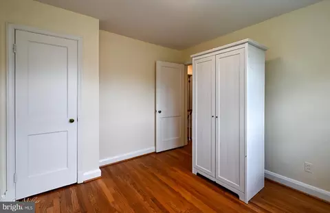Bedroom - 4726 Chatford Ave, Baltimore, MD 21206 photo 5 of 7