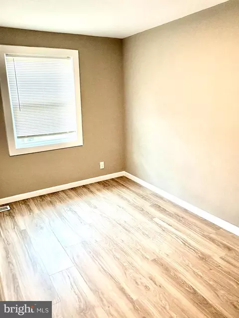 2502 Marbourne Ave, Baltimore, MD 21230 photo 17