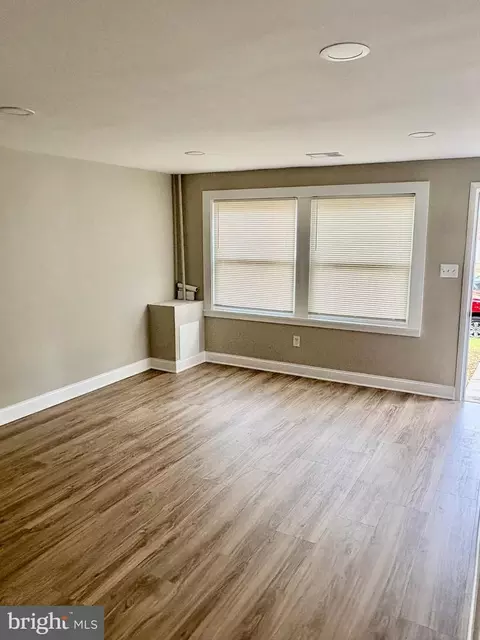 2502 Marbourne Ave, Baltimore, MD 21230 photo 4