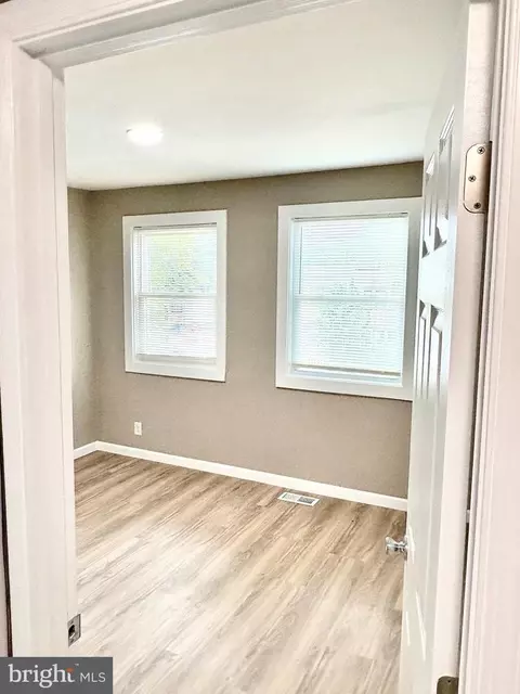 2502 Marbourne Ave, Baltimore, MD 21230 photo 13