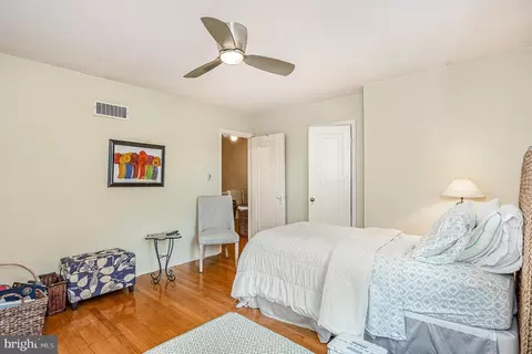 Bedroom - 4304 Elderon Ave, Baltimore, MD 21215 photo 3 of 3