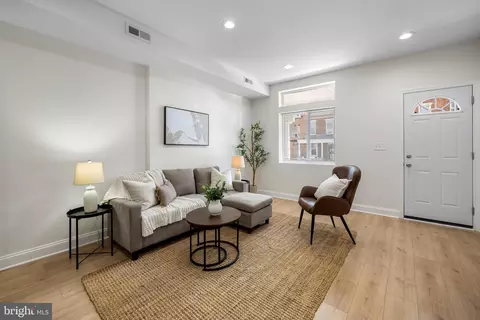 Living - 726 Bartlett Ave, Baltimore, MD 21218 photo 1 of 1