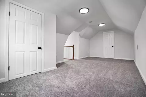 Entry Way - 4132 Marx Ave, Baltimore, MD 21206 photo 8 of 15
