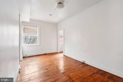 Bedroom - 2501 Madison Ave, Baltimore, MD 21217 photo 1 of 6