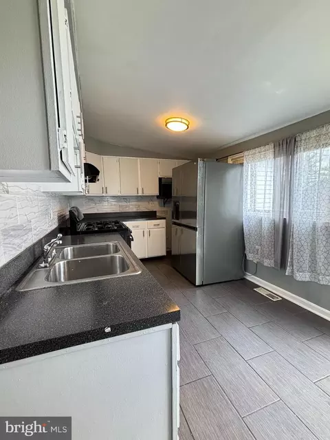 6500 Colgate Ave, Baltimore, MD 21222 photo 11