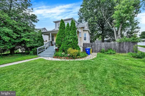 Exterior - 2712 Beechland Ave, Baltimore, MD 21214 photo 1 of 4