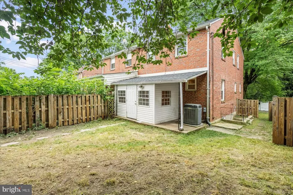 Exterior - 3808 Eastwood Dr, Baltimore, MD 21206 photo 5 of 7
