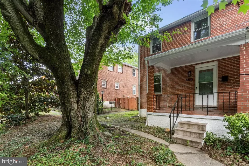 Exterior - 3808 Eastwood Dr, Baltimore, MD 21206 photo 2 of 7