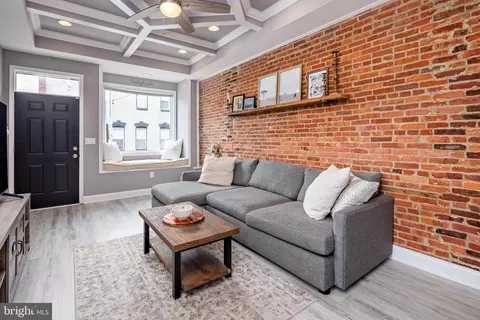 101 N Streeper St, Baltimore, MD 21224 photo 3