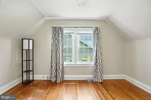 Bedroom - 5100 Eugene Ave, Baltimore, MD 21206 photo 6 of 7