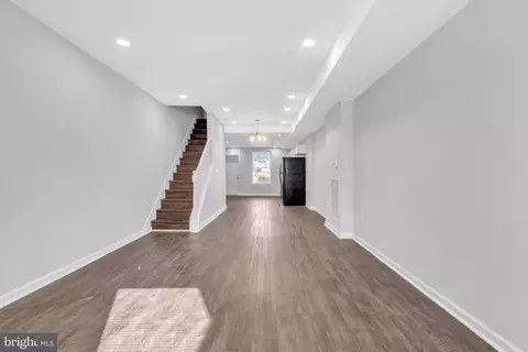 Entry Way - 1622 Darley Ave, Baltimore, MD 21213 photo 1 of 4