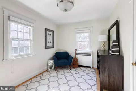 Bedroom - 4010 Roundtop Rd, Baltimore, MD 21218 photo 4 of 7