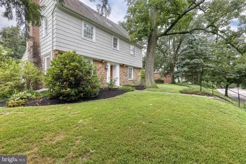 Exterior - 4010 Roundtop Rd, Baltimore, MD 21218 photo 2 of 10