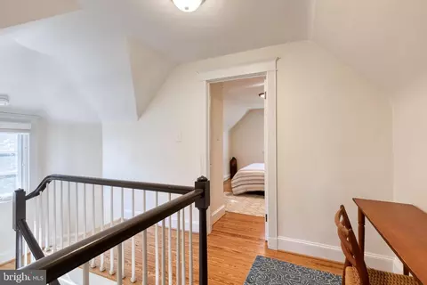 Entry Way - 4010 Roundtop Rd, Baltimore, MD 21218 photo 8 of 8