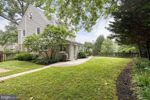 Exterior - 4010 Roundtop Rd, Baltimore, MD 21218 photo 7 of 10