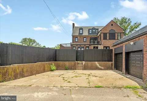 Exterior - 1524 E 33rd St, Baltimore, MD 21218 photo 7 of 8