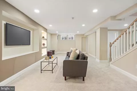 Living - 1524 E 33rd St, Baltimore, MD 21218 photo 3 of 3