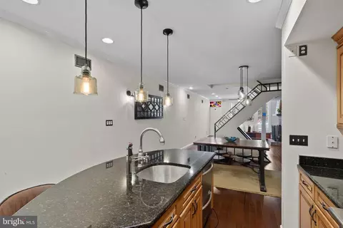 3203 Dillon St, Baltimore, MD 21224 photo 10
