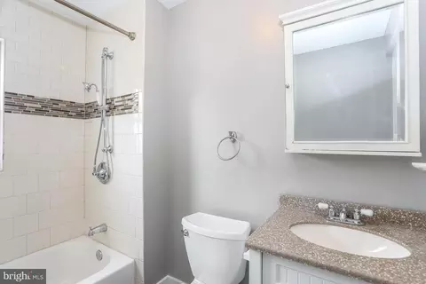 Bath - 1632 E Fort Ave, Baltimore, MD 21230 photo 1 of 1