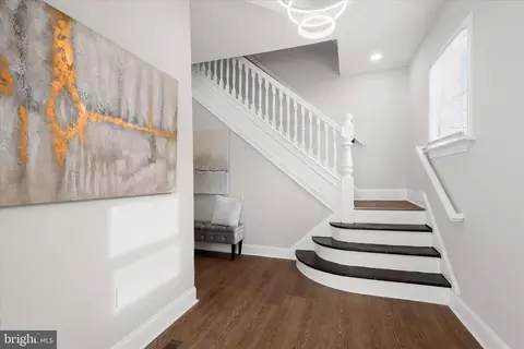 Entry Way - 701 E 43rd St, Baltimore, MD 21212 photo 1 of 14
