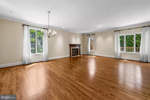 Living - 5700 Coley Ct, Baltimore, MD 21210 photo 1 of 5