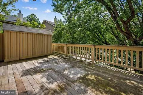 Exterior - 5700 Coley Ct, Baltimore, MD 21210 photo 2 of 11