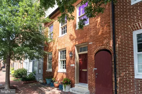 525 S Sharp St, Baltimore, MD 21201