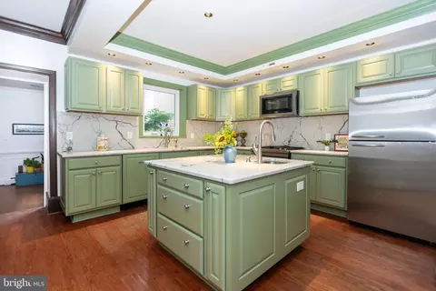 Kitchen - 525 S Sharp St, Baltimore, MD 21201 photo 1 of 3
