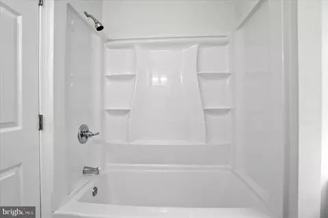 800 E North Ave, Baltimore, MD 21202 photo 13