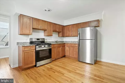 800 E North Ave, Baltimore, MD 21202 photo 3