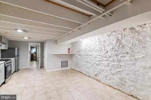 Entry Way - 316 E 33rd St, Baltimore, MD 21218 photo 1 of 1