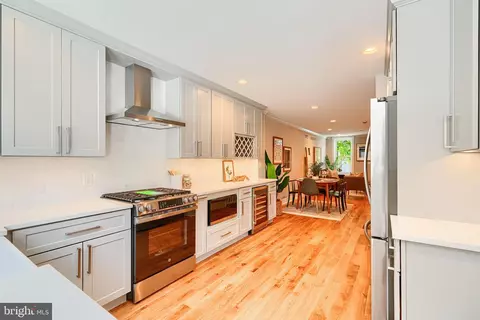 3029 Hudson St, Baltimore, MD 21224