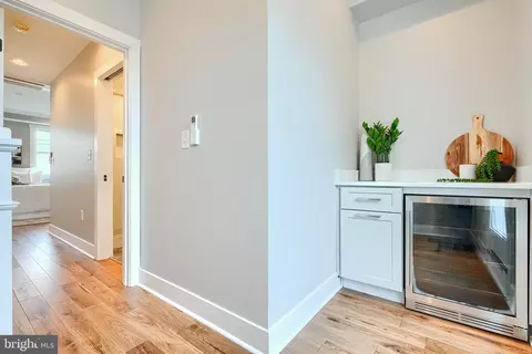 Entry Way - 3029 Hudson St, Baltimore, MD 21224 photo 7 of 8