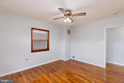 3816 10th St, Baltimore, MD 21225 photo 14