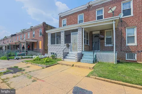 3300 Elmley Ave, Baltimore, MD 21213 photo 2