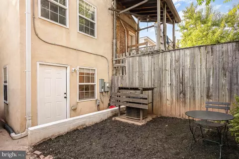 Exterior - 115 S Regester St, Baltimore, MD 21231 photo 3 of 5