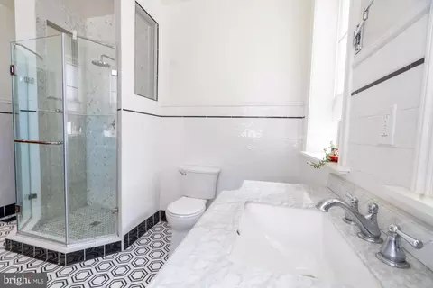 Bath - 420 E Biddle St, Baltimore, MD 21202 photo 2 of 4