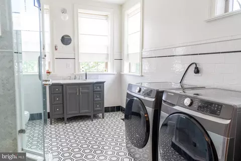 Other - 420 E Biddle St, Baltimore, MD 21202 photo 10 of 12