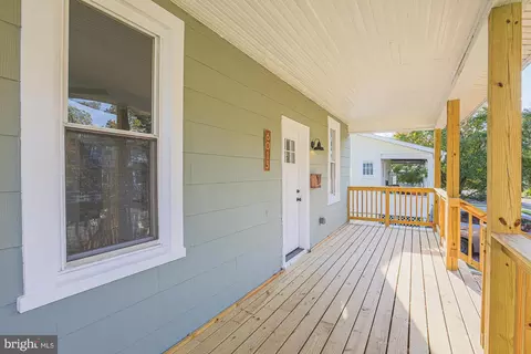 Exterior - 6013 Pinehurst Rd, Baltimore, MD 21212 photo 7 of 7