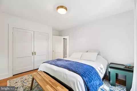 Bedroom - 5007 Greenleaf Rd, Baltimore, MD 21210 photo 3 of 5