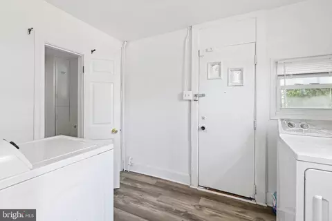 Entry Way - 3600 Frederick Ave, Baltimore, MD 21229 photo 2 of 3