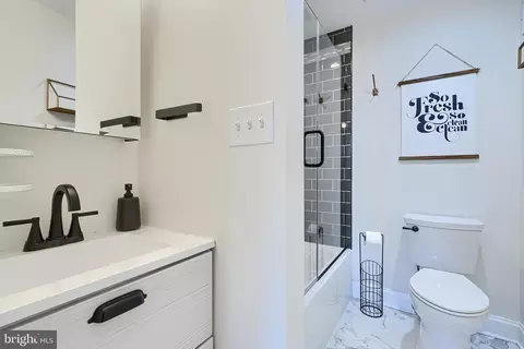 Bath - 119 S Potomac St, Baltimore, MD 21224 photo 3 of 4