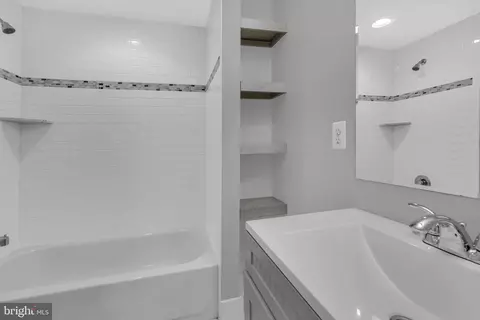 1827 Light St, Baltimore, MD 21230 photo 18