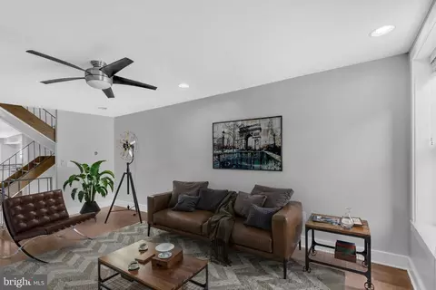 1827 Light St, Baltimore, MD 21230 photo 4