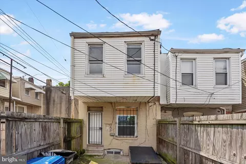 Exterior - 2828 E Monument St, Baltimore, MD 21205 photo 3 of 5